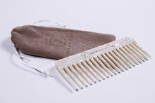 Load image into Gallery viewer, White Wave Comb &amp; Pouch
